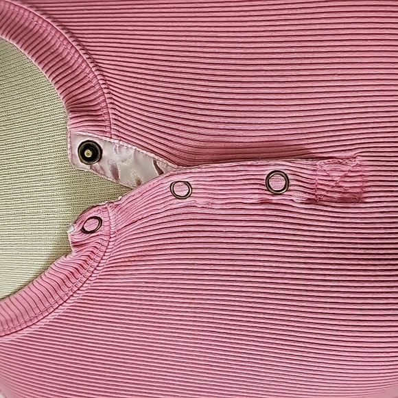 The North face pink 100% cotton long sleeve top Henley style W/‎ three snaps Lg - Picture 2 of 9